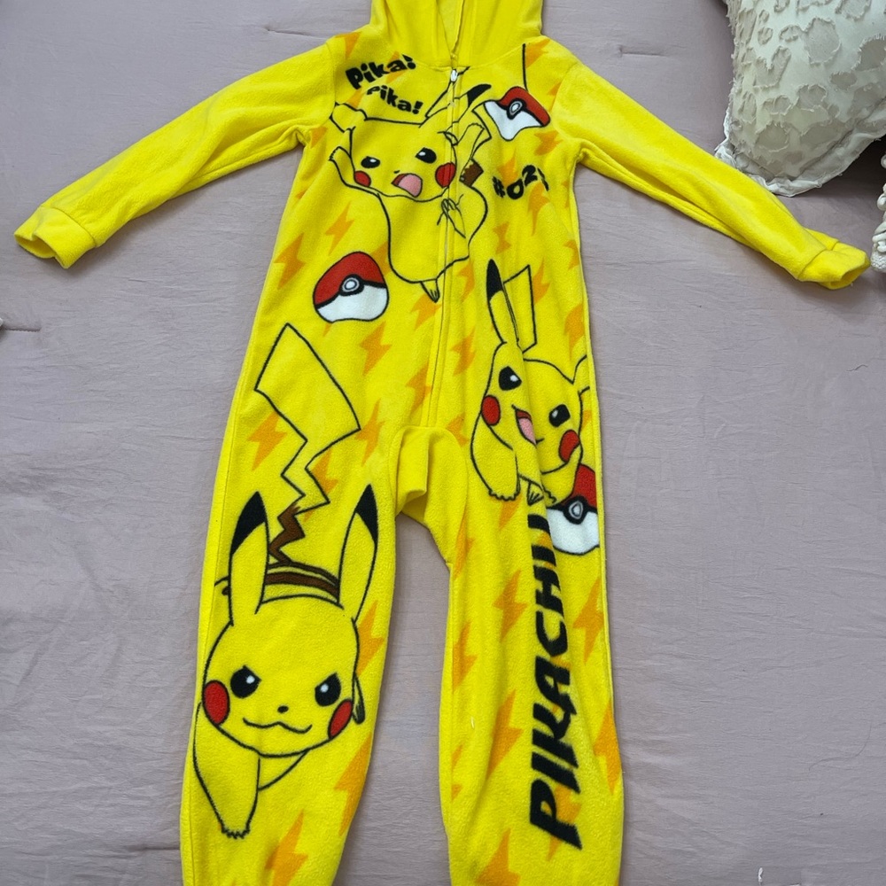 Kids pikachu onesie